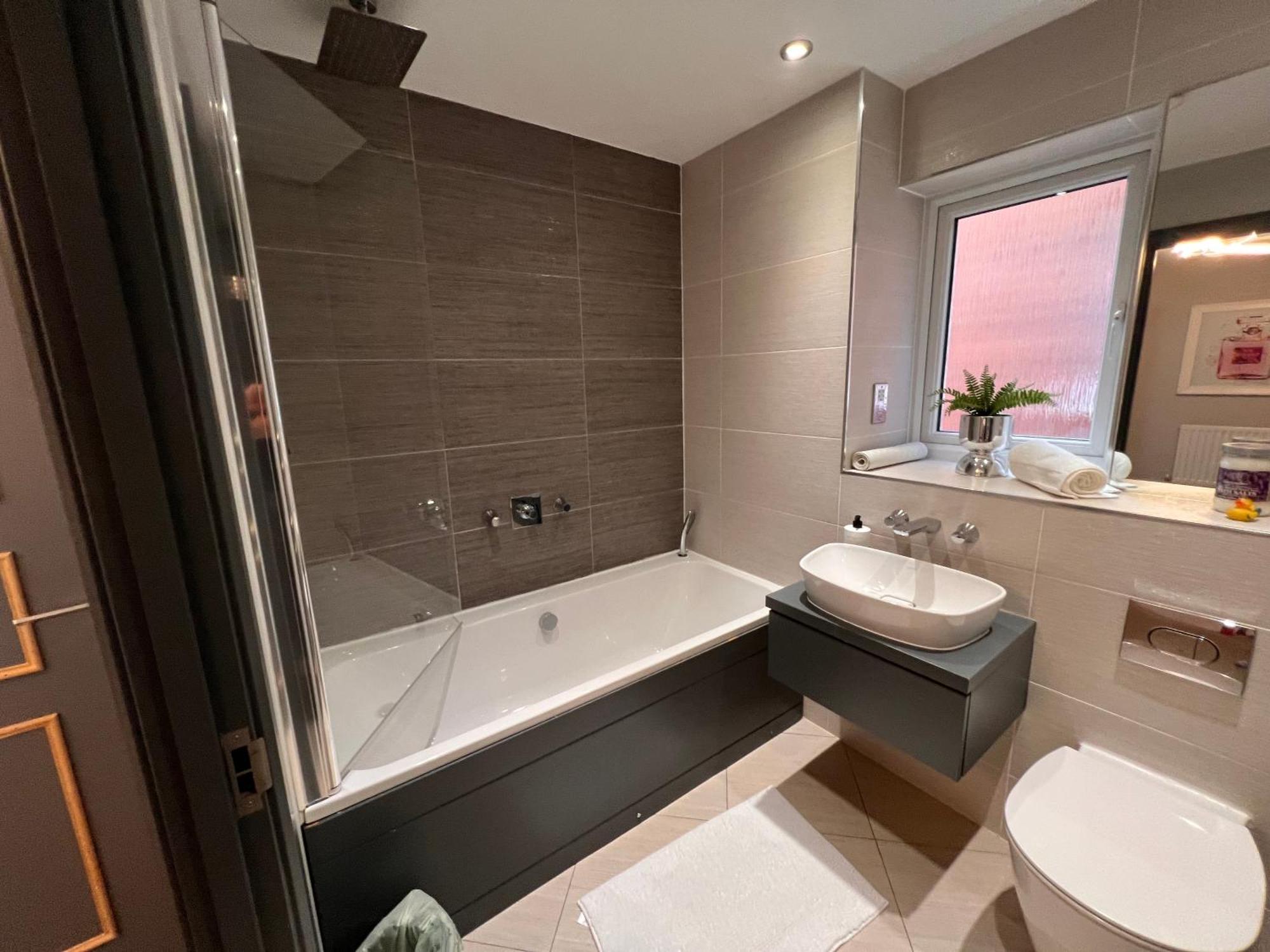 Luxury Durham Home In Dh1, Free Parking, No Fees Εξωτερικό φωτογραφία
